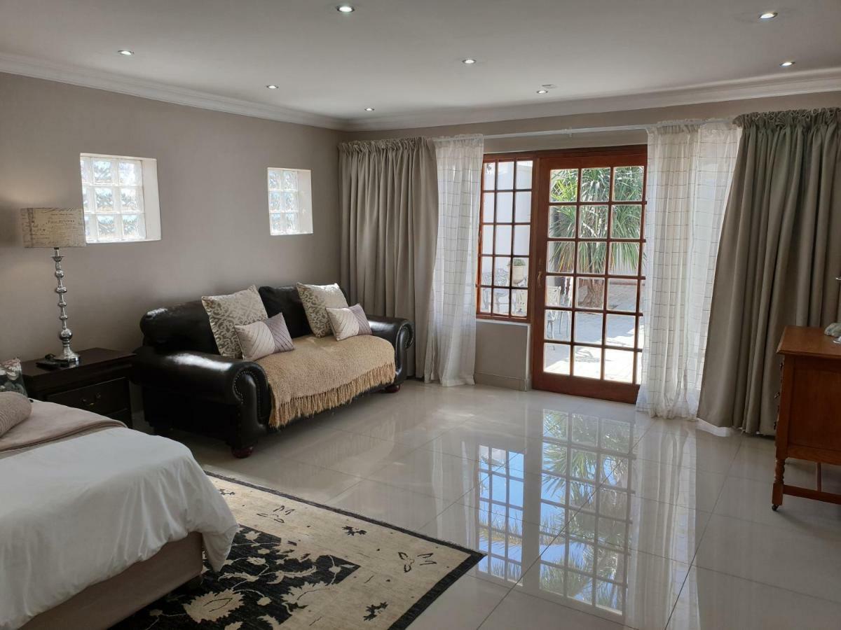 Pongola Road Self Catering Accommodation Uitenhage Luaran gambar